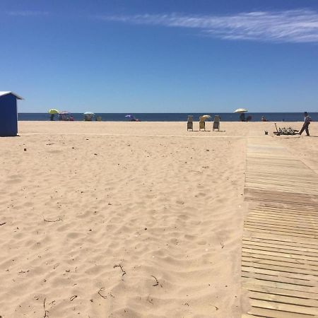 Apartamento Primera Linea De Playa Isla Cristina Urbanizacion Zarati Экстерьер фото