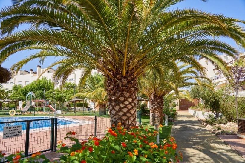 Apartamento Primera Linea De Playa Isla Cristina Urbanizacion Zarati Экстерьер фото